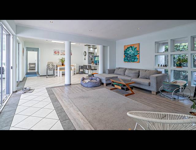 3 BEDROOM HOUSE TO LET IN PARKLANDS